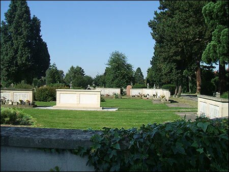 part of sections A&nbsp;&&nbsp;B showing the memorial walls