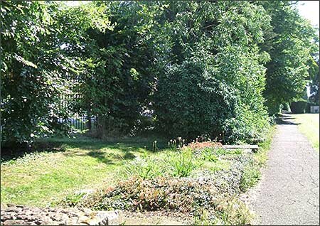 Stones removed from A&nbsp;&&nbsp;B sections - now overgrown with ivy